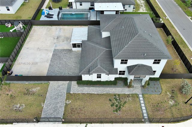 16925 SW 289th Ter, Homestead, FL 33030