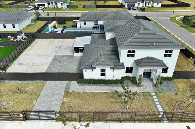 16925 SW 289th Ter, Homestead, FL 33030