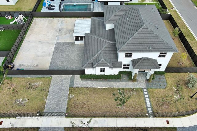 16925 SW 289th Ter, Homestead, FL 33030