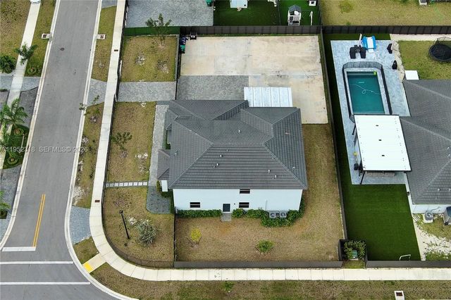 16925 SW 289th Ter, Homestead, FL 33030