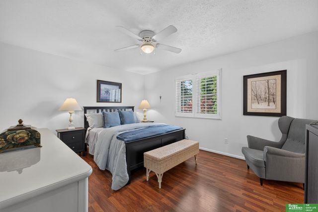 6706 S 77 Street, Ralston, NE 68127