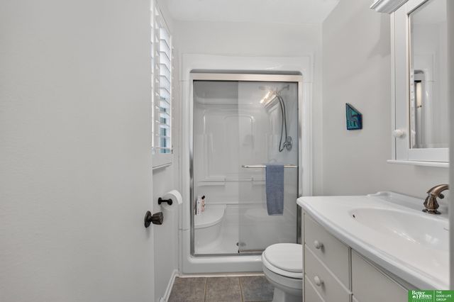 6706 S 77 Street, Ralston, NE 68127
