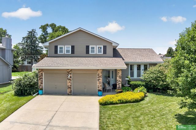 6706 S 77 Street, Ralston, NE 68127