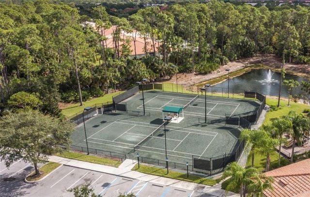 5640 Northboro DR 201, Naples, FL 34110