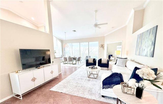 5640 Northboro DR 201, Naples, FL 34110