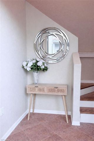 5640 Northboro DR 201, Naples, FL 34110