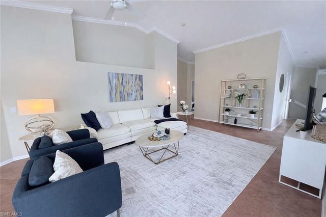 5640 Northboro DR 201, Naples, FL 34110