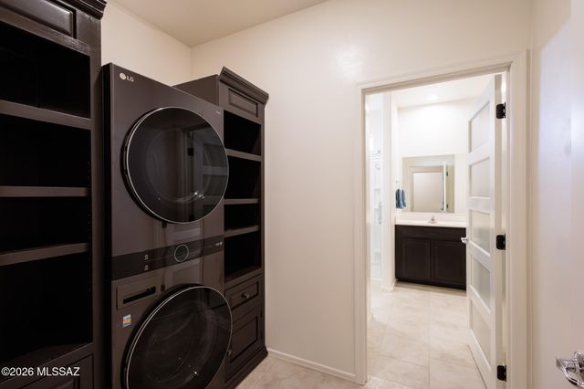 9304 W Tenaza Lane, Marana, AZ 85653