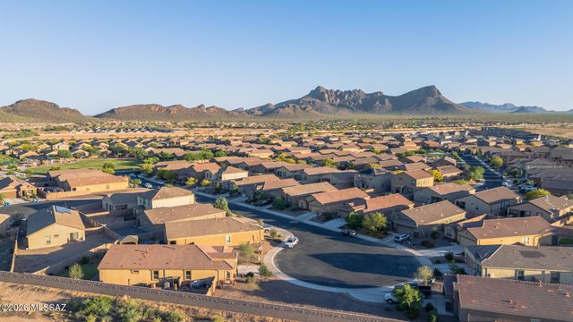 9304 W Tenaza Lane, Marana, AZ 85653