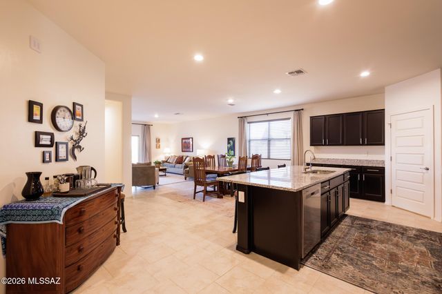 9304 W Tenaza Lane, Marana, AZ 85653