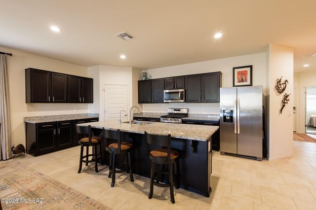 9304 W Tenaza Lane, Marana, AZ 85653