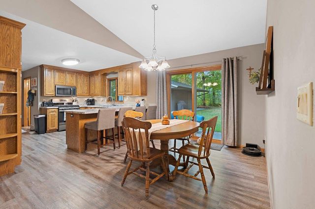 6218 TIELENS ROAD, Luxemburg, WI 54217