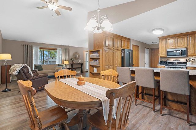 6218 TIELENS ROAD, Luxemburg, WI 54217