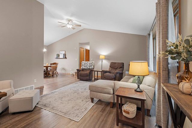 6218 TIELENS ROAD, Luxemburg, WI 54217