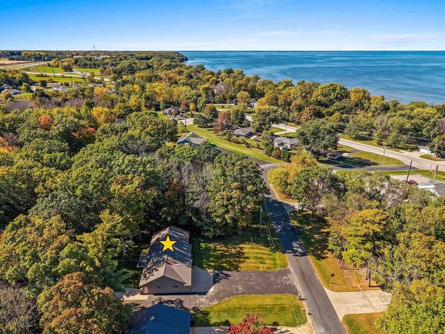 6218 TIELENS ROAD, Luxemburg, WI 54217