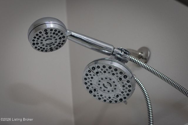 3304 Bank St, Louisville, KY 40212