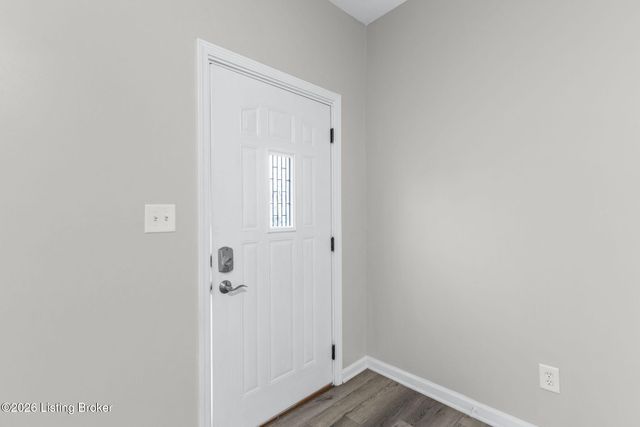 3304 Bank St, Louisville, KY 40212