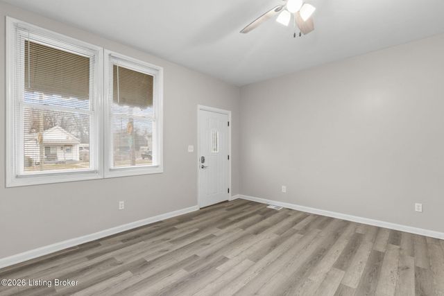 3304 Bank St, Louisville, KY 40212