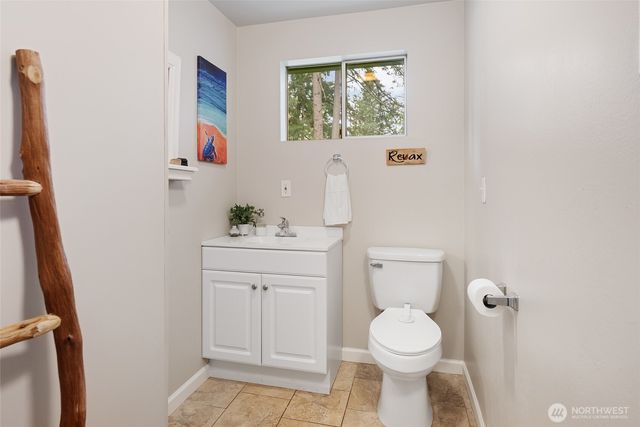 5653 Pecan Court, Ferndale, WA 98248
