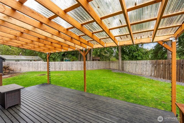 5653 Pecan Court, Ferndale, WA 98248