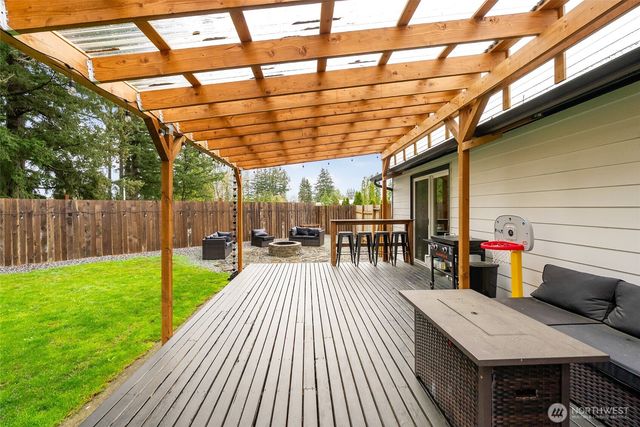 5653 Pecan Court, Ferndale, WA 98248