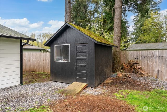 5653 Pecan Court, Ferndale, WA 98248