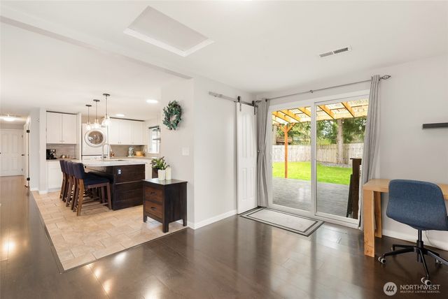 5653 Pecan Court, Ferndale, WA 98248