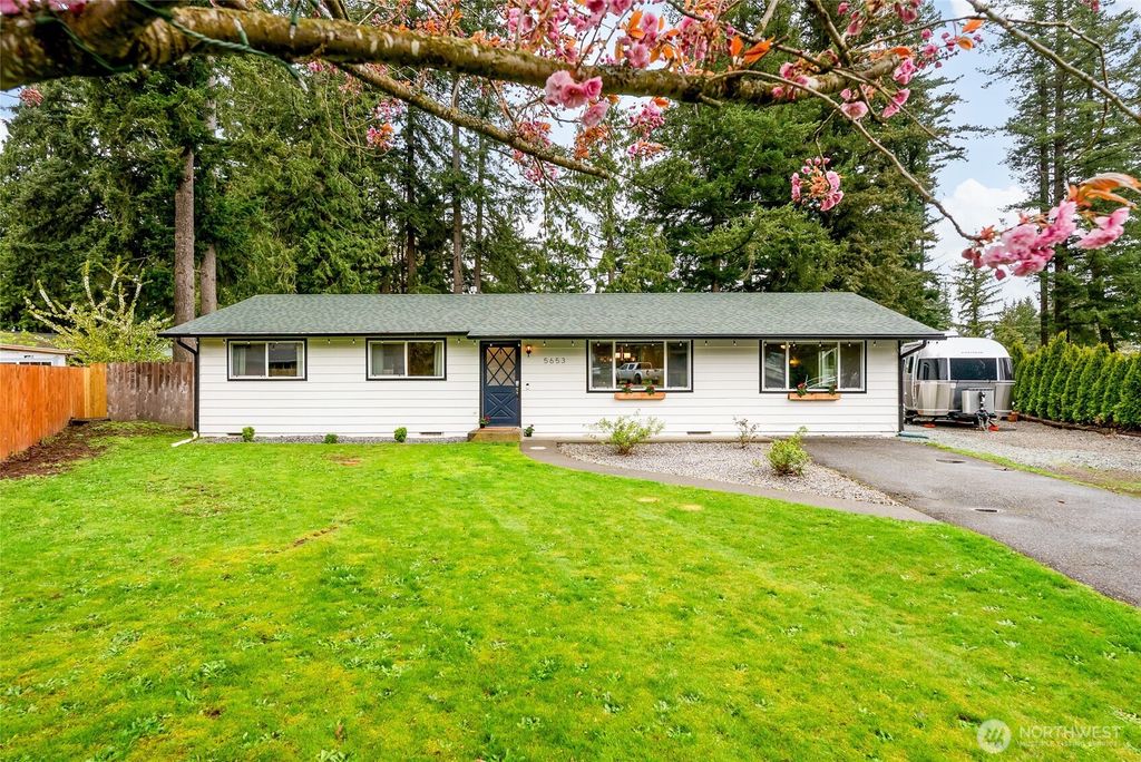 5653 Pecan Court, Ferndale, WA 98248