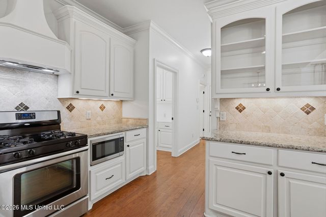 303 Siltstone Ridge, Brandon, MS 39047