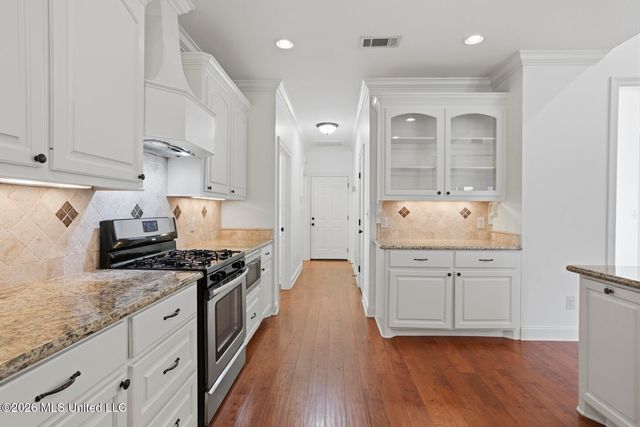 303 Siltstone Ridge, Brandon, MS 39047