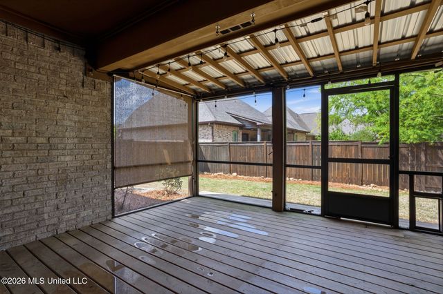 303 Siltstone Ridge, Brandon, MS 39047