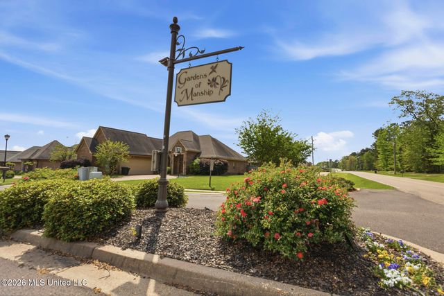 303 Siltstone Ridge, Brandon, MS 39047