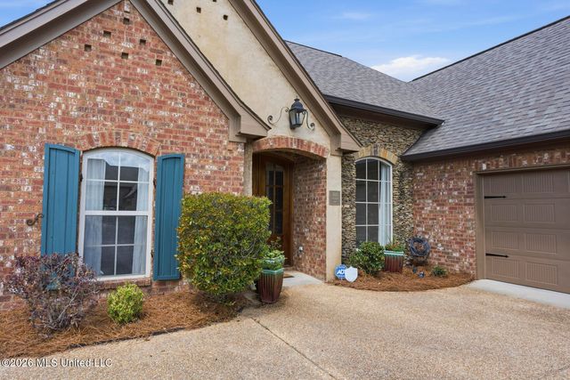 303 Siltstone Ridge, Brandon, MS 39047