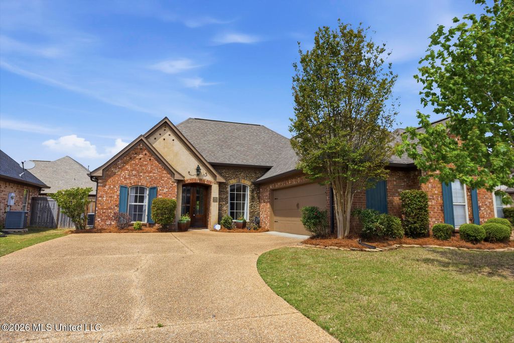 303 Siltstone Ridge, Brandon, MS 39047