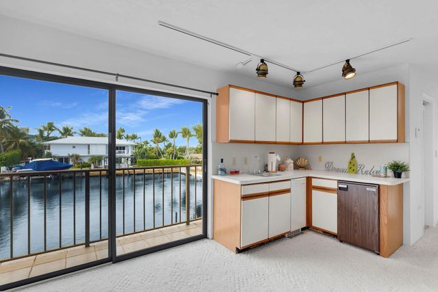 76434 Overseas Highway, Lower Matecumbe, FL 33036