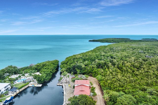 76434 Overseas Highway, Lower Matecumbe, FL 33036