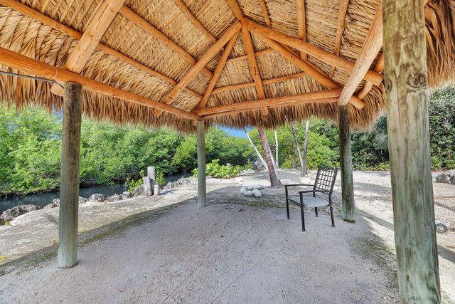 76434 Overseas Highway, Lower Matecumbe, FL 33036