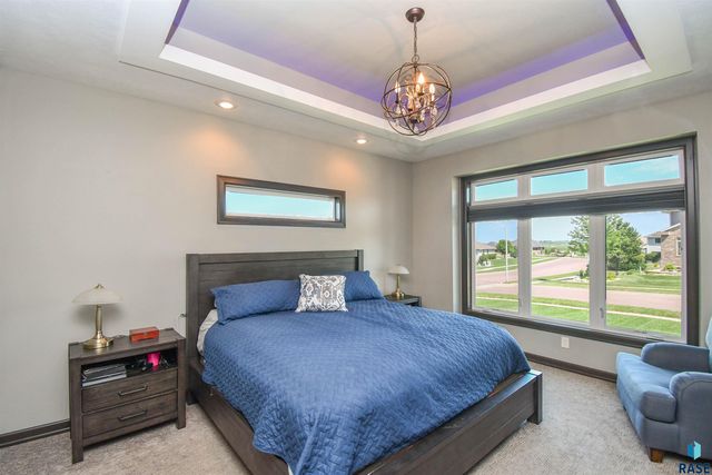 9209 W Dragonfly Dr Drive, Sioux Falls, SD 57107