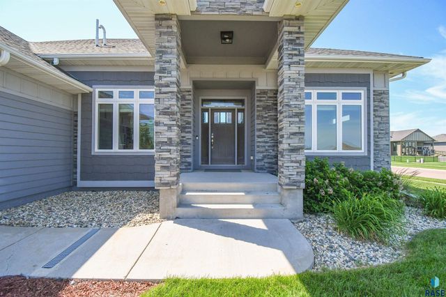 9209 W Dragonfly Dr Drive, Sioux Falls, SD 57107