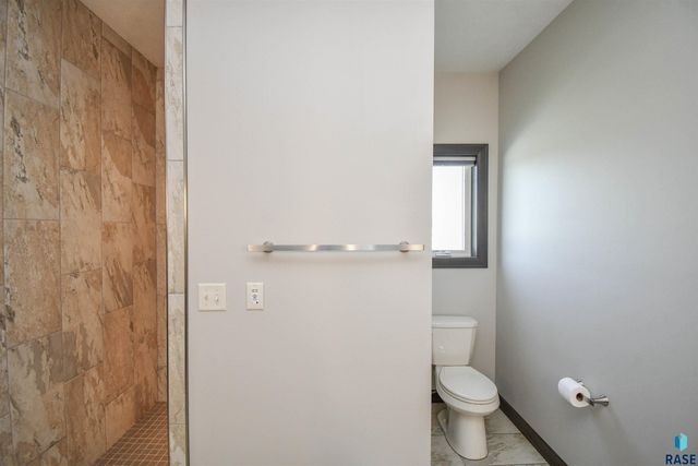 9209 W Dragonfly Dr Drive, Sioux Falls, SD 57107