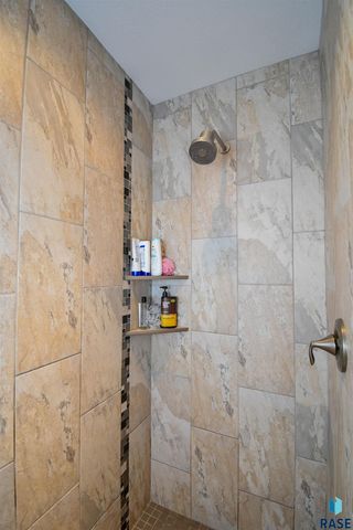 9209 W Dragonfly Dr Drive, Sioux Falls, SD 57107