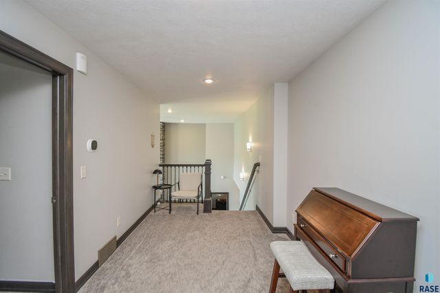 9209 W Dragonfly Dr Drive, Sioux Falls, SD 57107