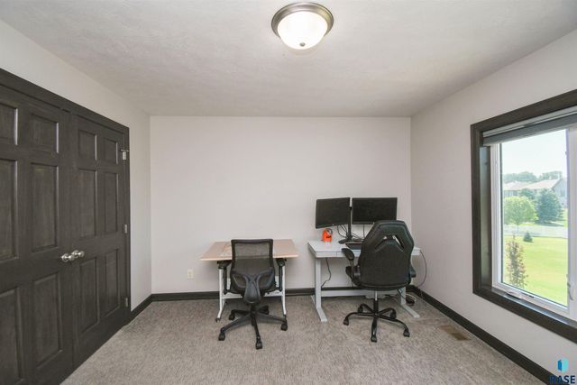 9209 W Dragonfly Dr Drive, Sioux Falls, SD 57107