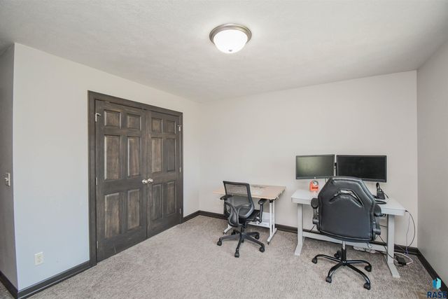 9209 W Dragonfly Dr Drive, Sioux Falls, SD 57107