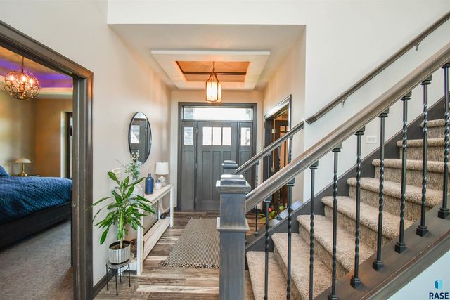 9209 W Dragonfly Dr Drive, Sioux Falls, SD 57107