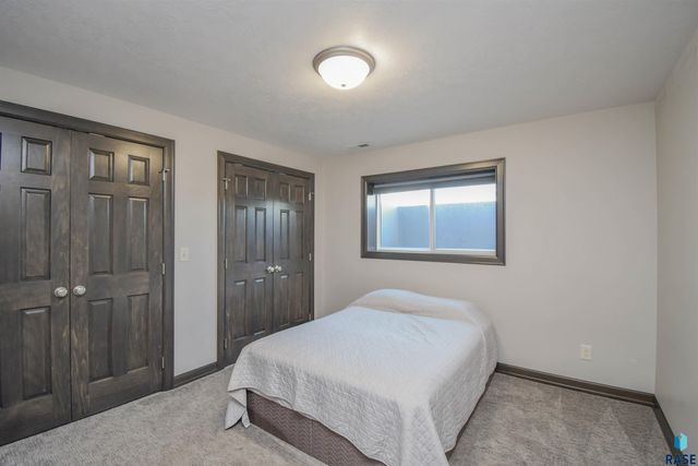 9209 W Dragonfly Dr Drive, Sioux Falls, SD 57107