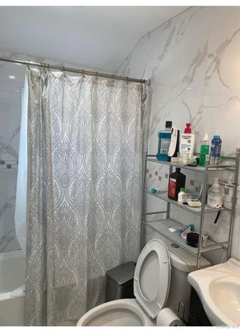 120-36 199 Street, Saint Albans, NY 11412