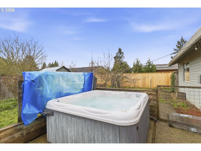 3823 Ne LINCOLN St, Hillsboro, OR 97124