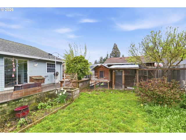 3823 Ne LINCOLN St, Hillsboro, OR 97124