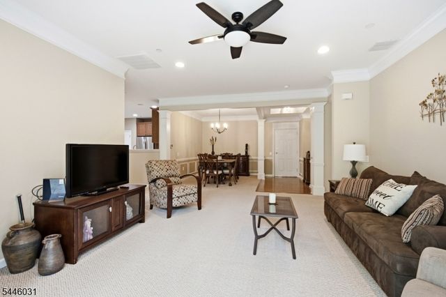 2205 Conrad Way 2205, Franklin Twp., NJ 08873